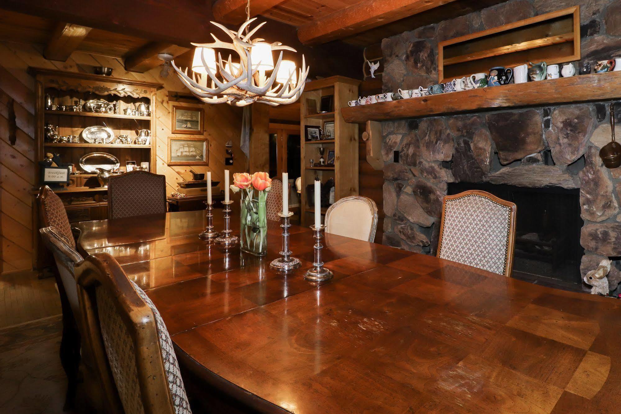 The Inn At Fawnskin Extérieur photo
