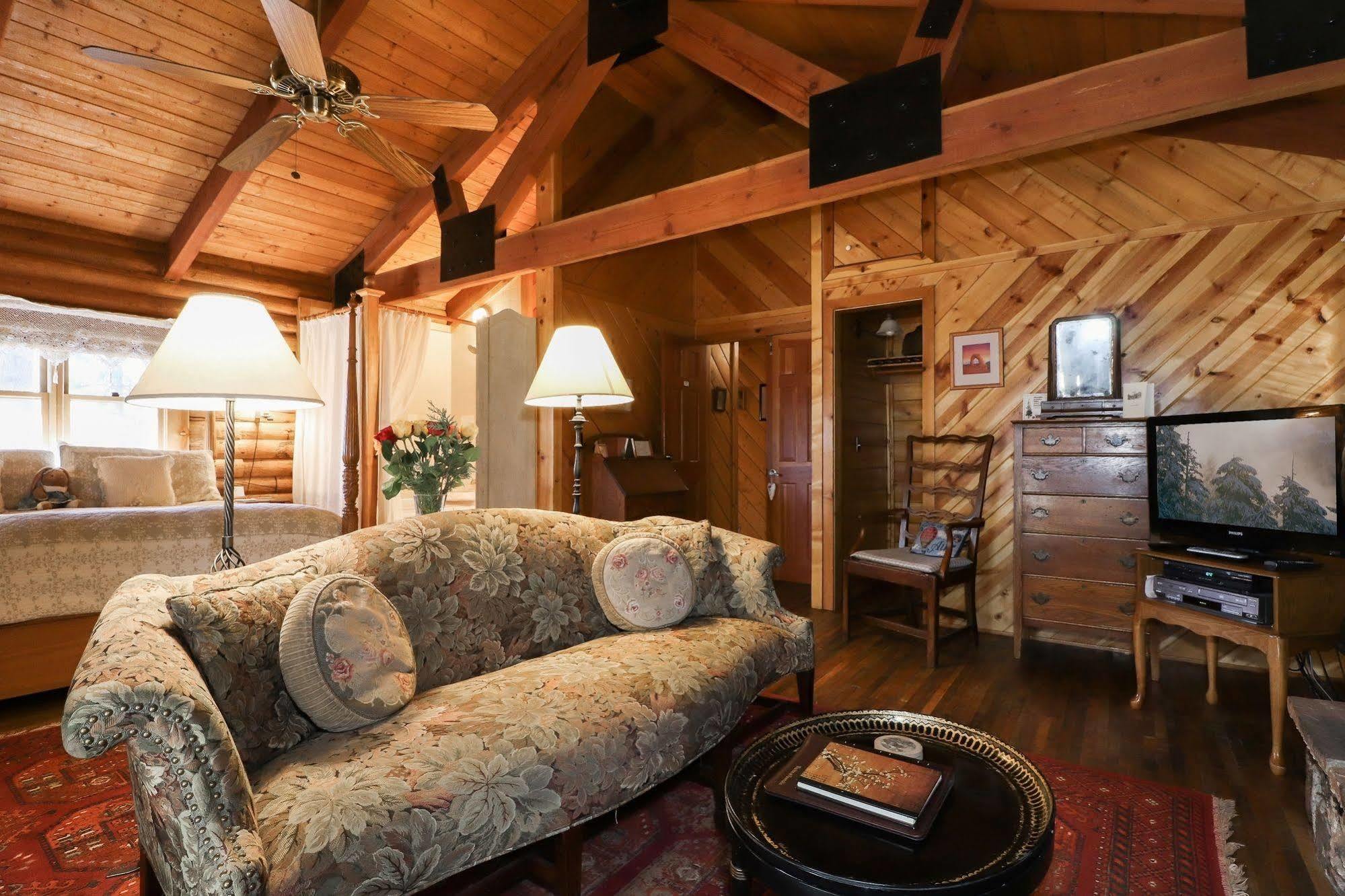 The Inn At Fawnskin Extérieur photo